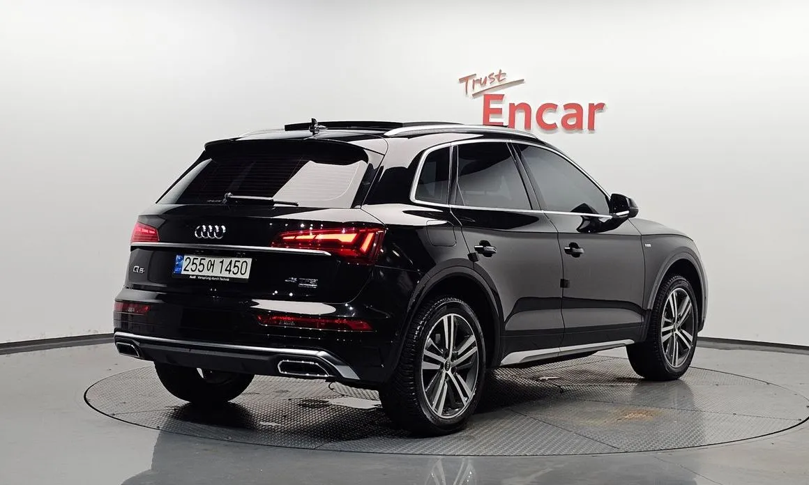 Audi Q5 — фото 7
