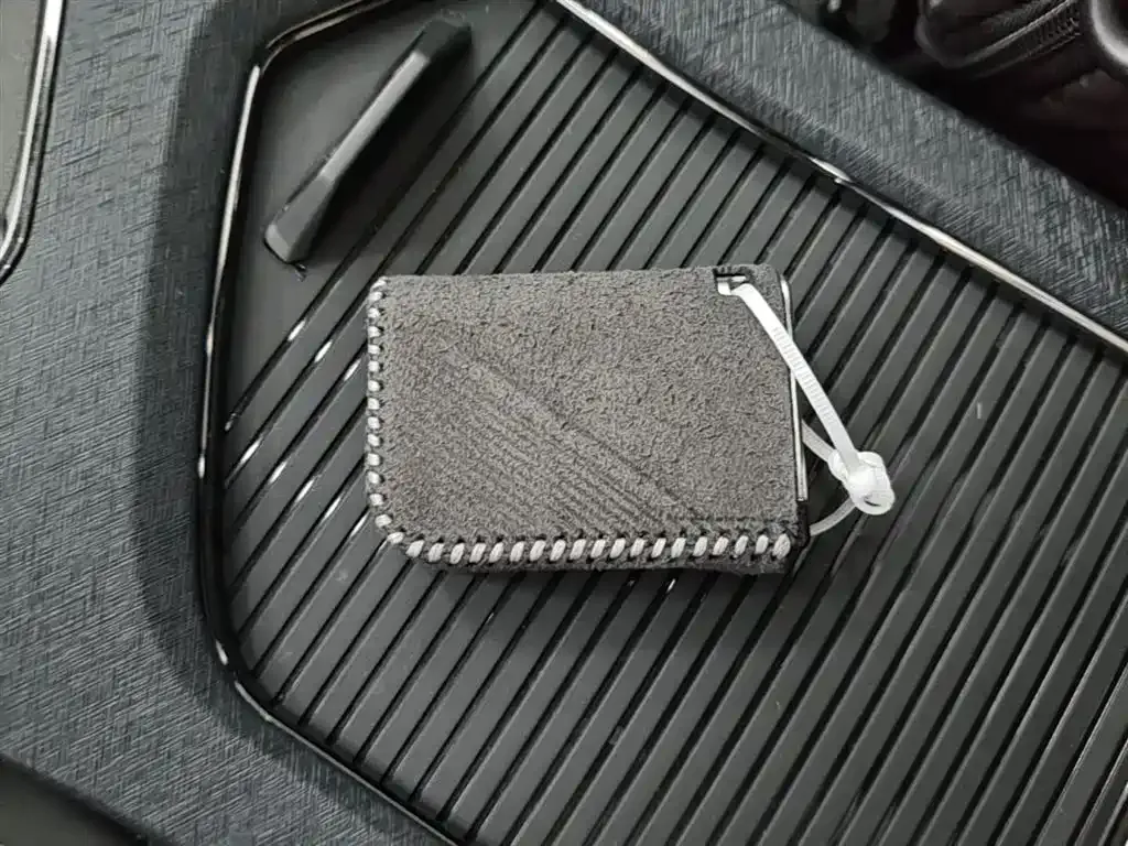 Lynk & Co 01 2022 из CN, фото 10