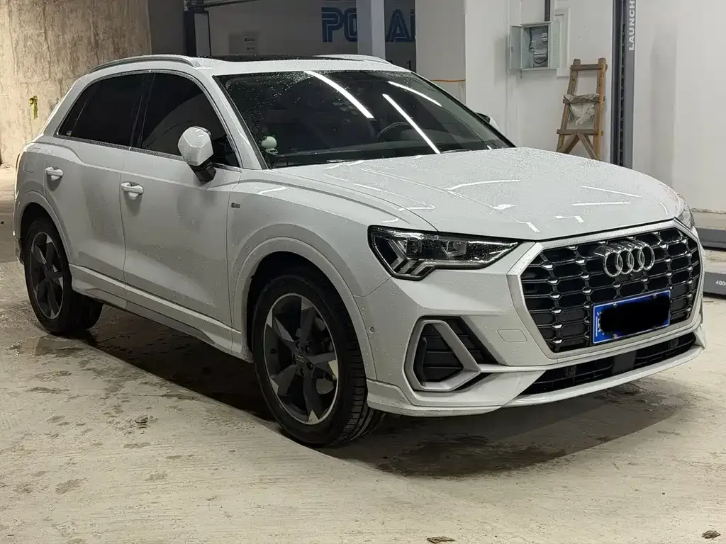 Audi Q3 — фото 9