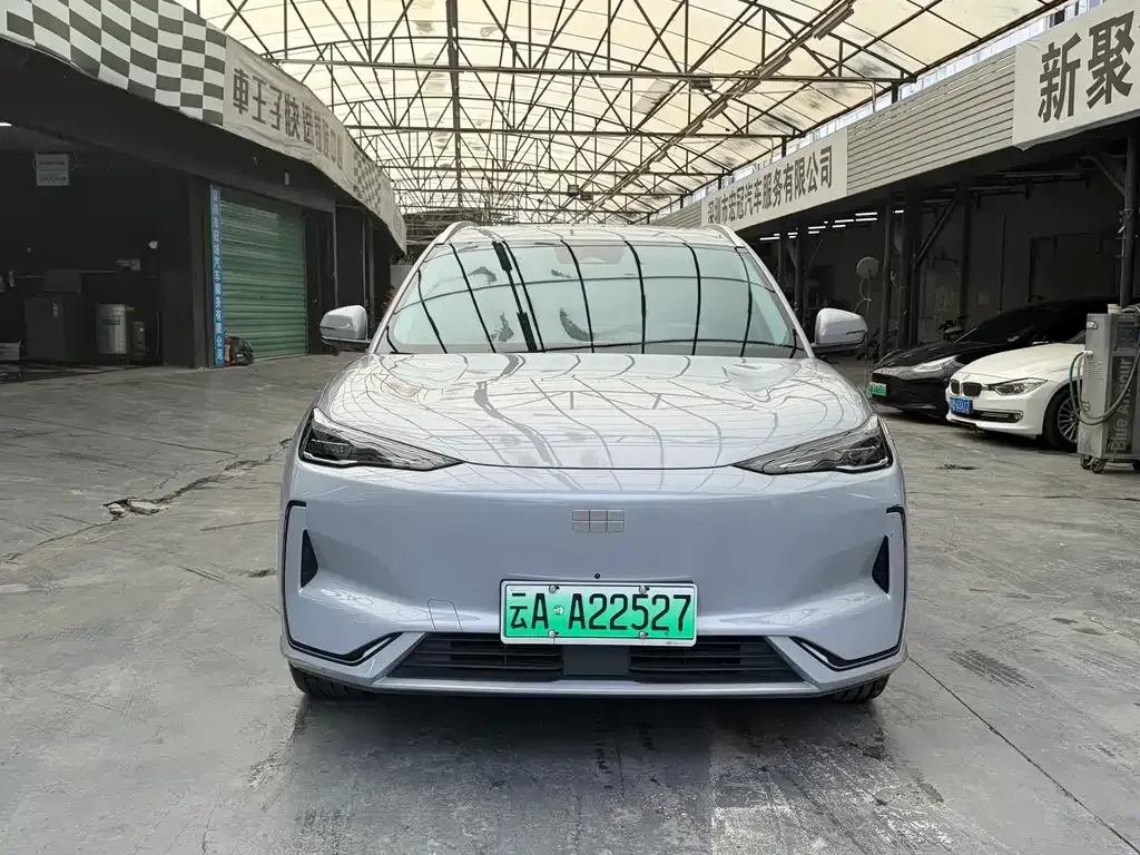 Geely Galaxy E5 — фото 1