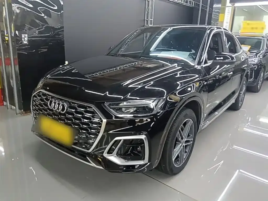 Audi Q5L Sportback