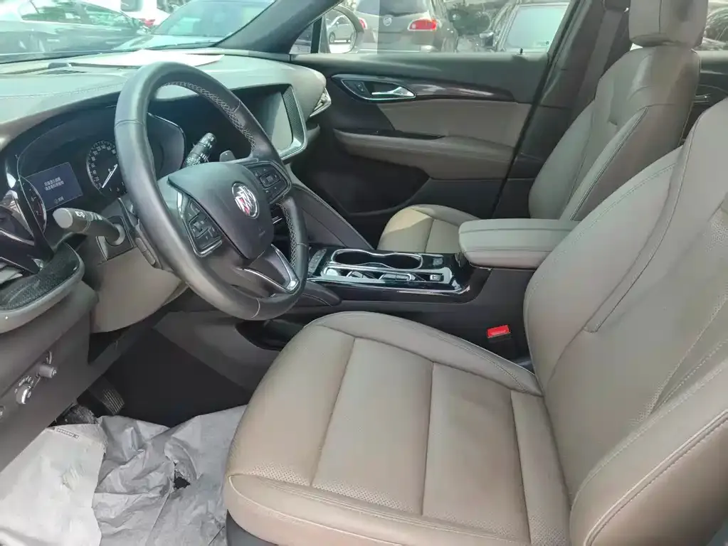 Buick Envision Plus — фото 4