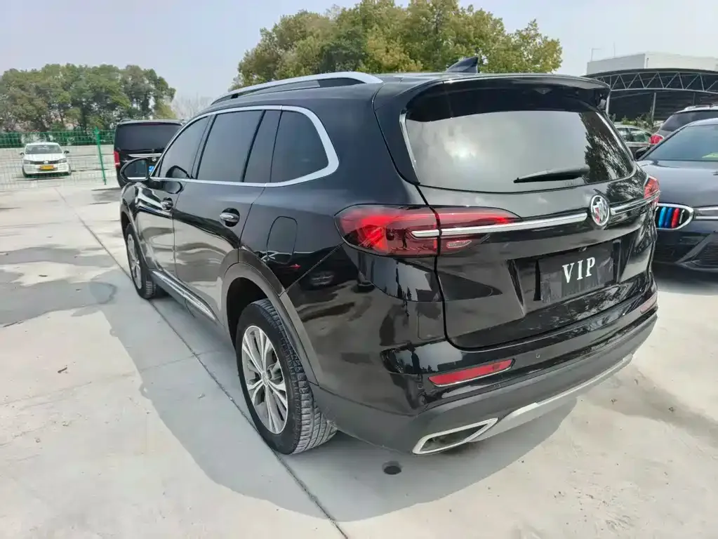 Buick Envision Plus — фото 5