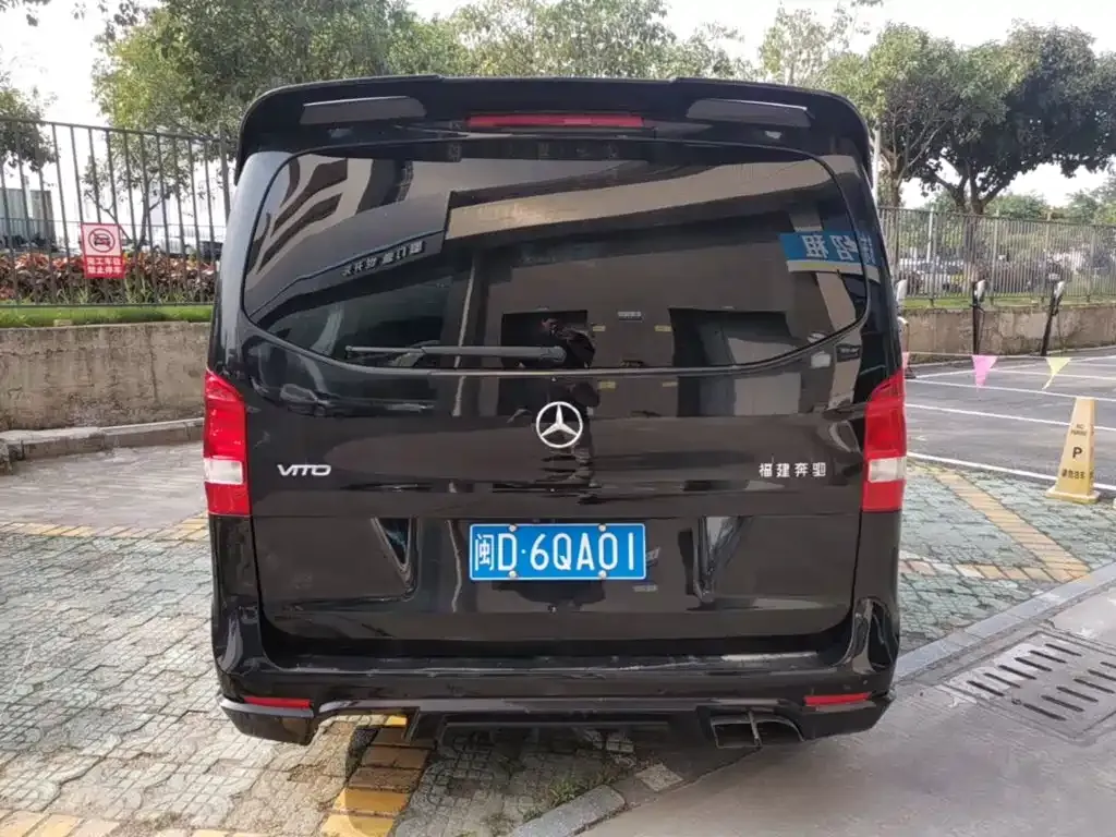 Mercedes-Benz Vito — фото 10