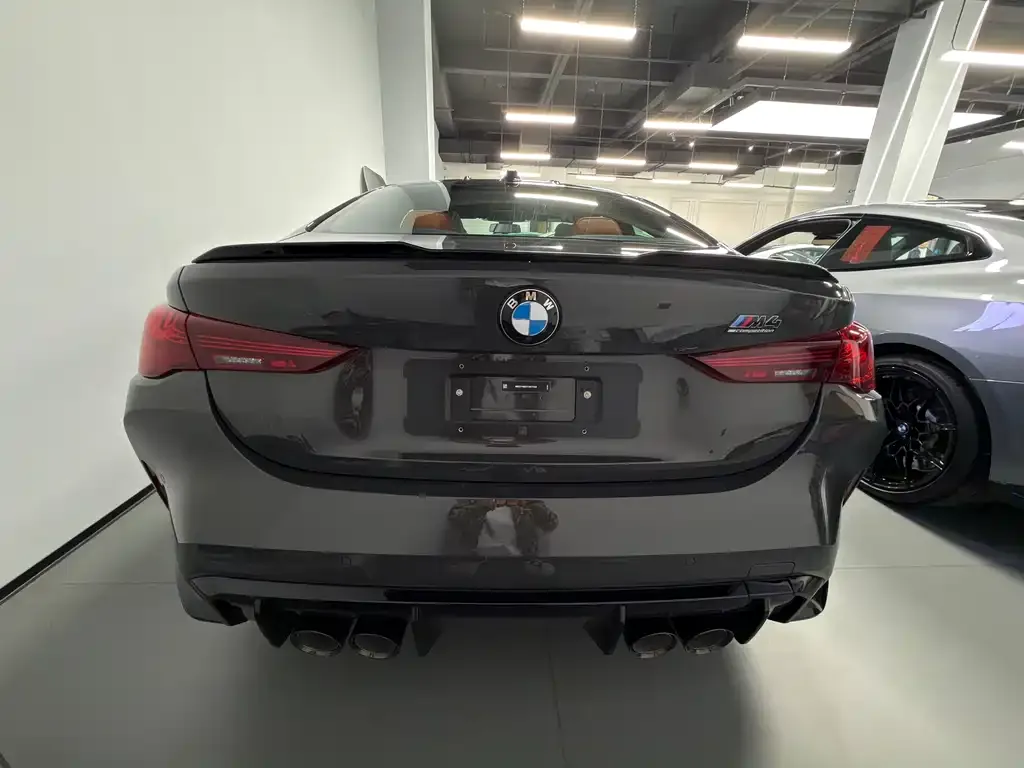 BMW M4 — фото 2