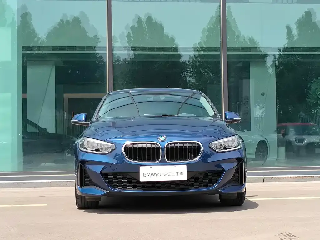 BMW 1 Series 2021 из CN, фото 6