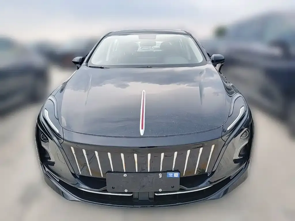 Hongqi E-QM5 — фото 2