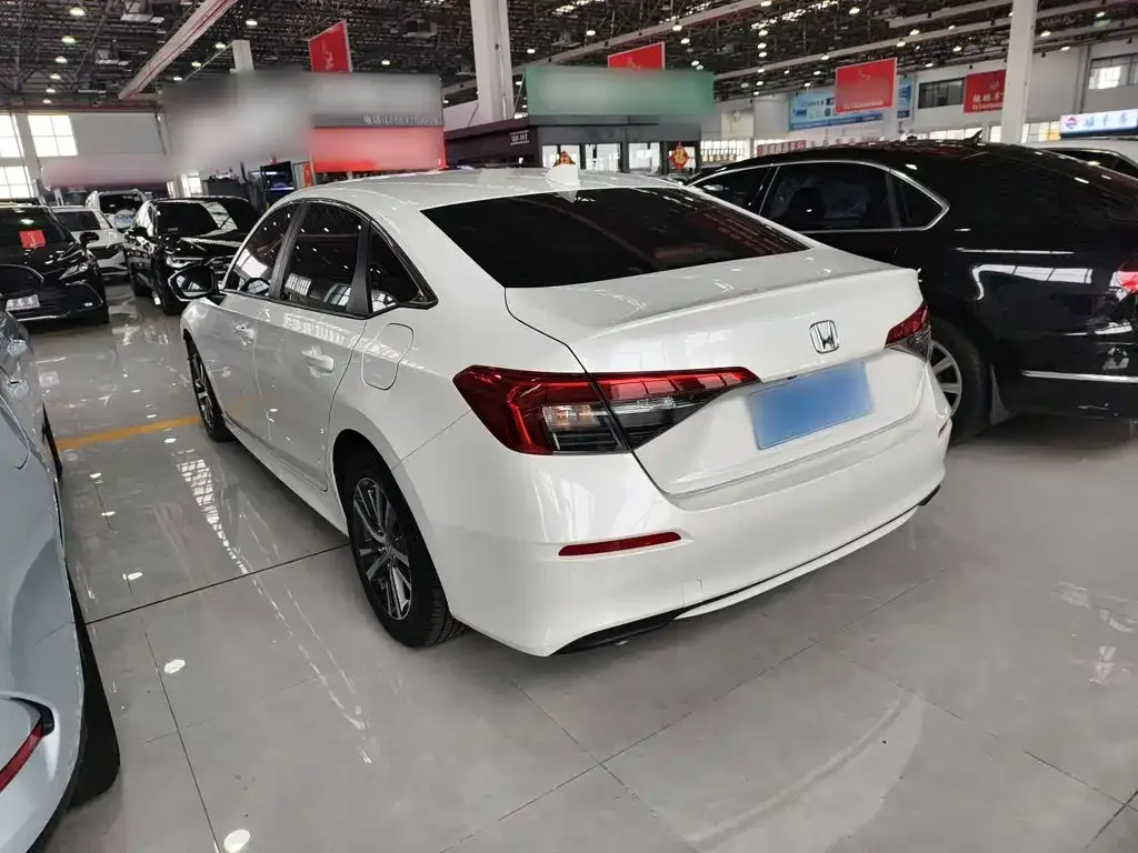 Honda Civic — фото 8