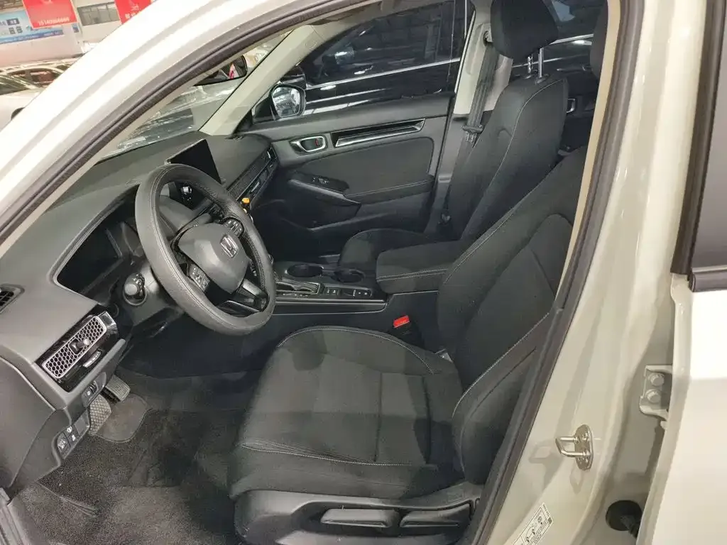 Honda Civic — фото 5