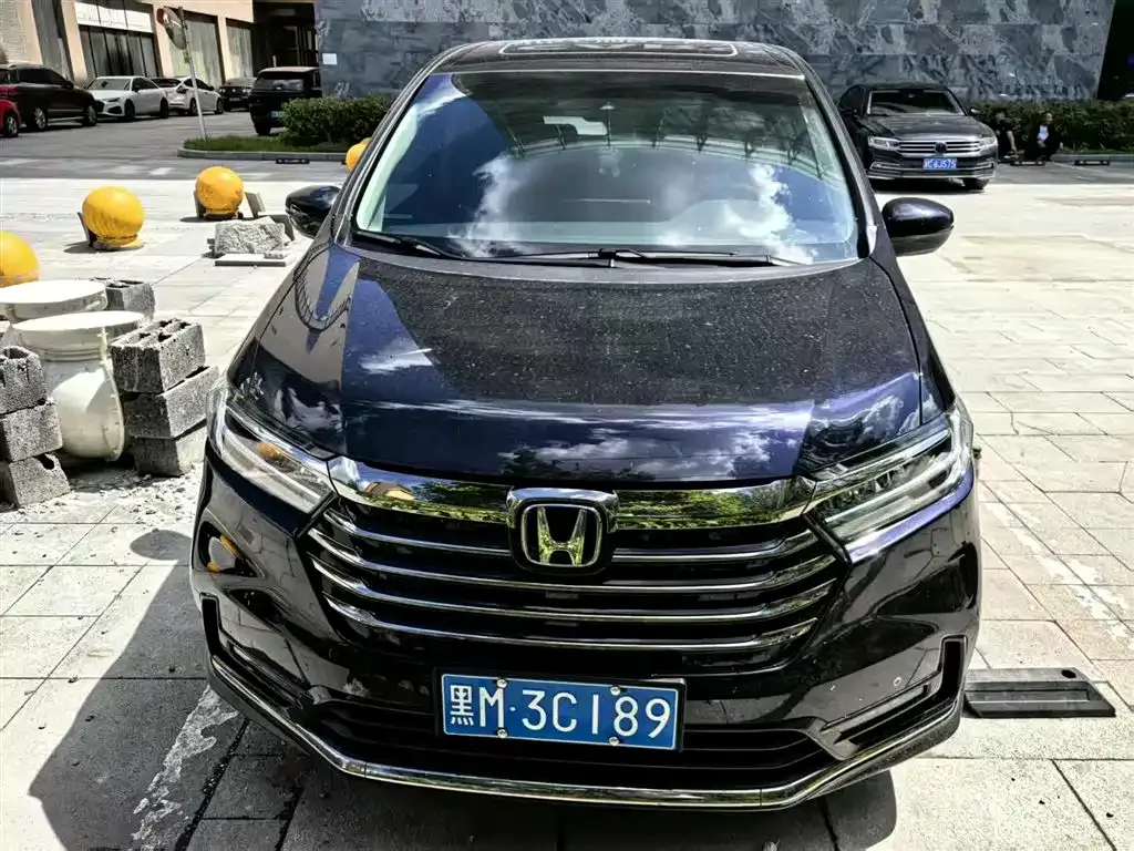 Honda Odyssey — фото 4