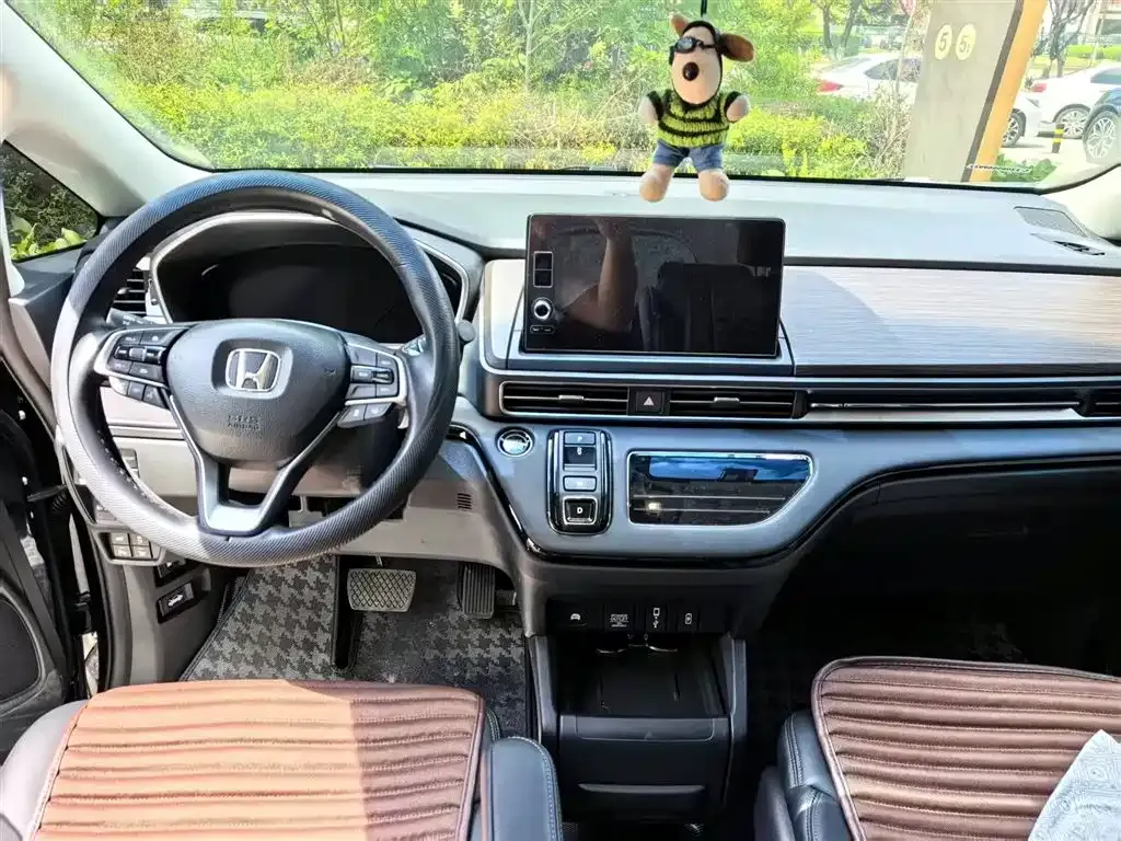 Honda Odyssey — фото 7