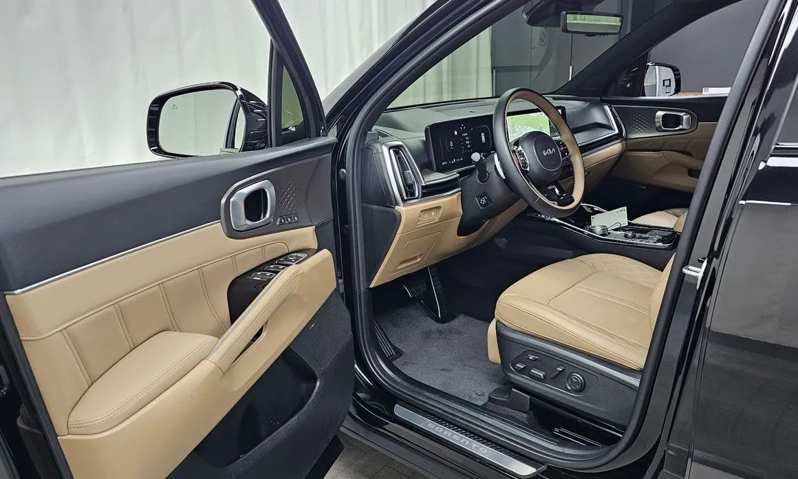 Kia Sorento — фото 6