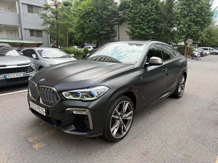 BMW X6
