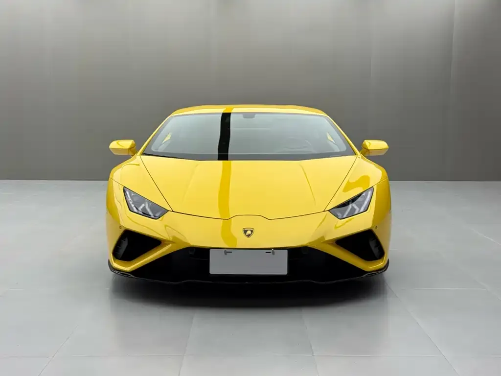 Lamborghini Huracan — фото 1