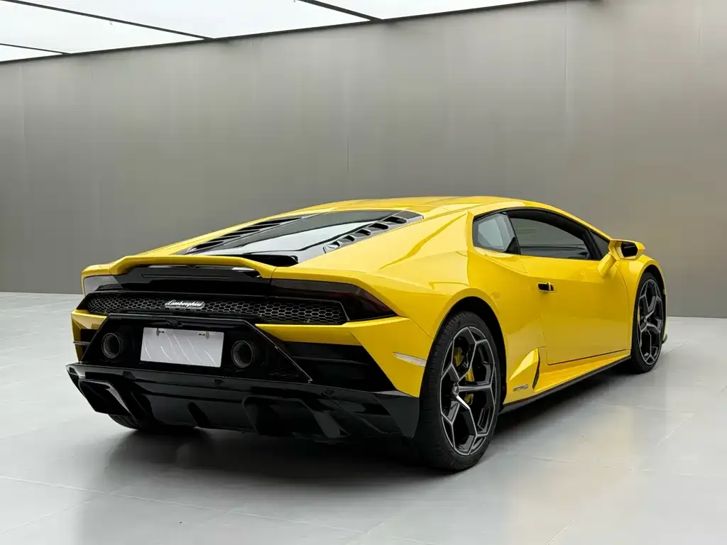 Lamborghini Huracan — фото 3