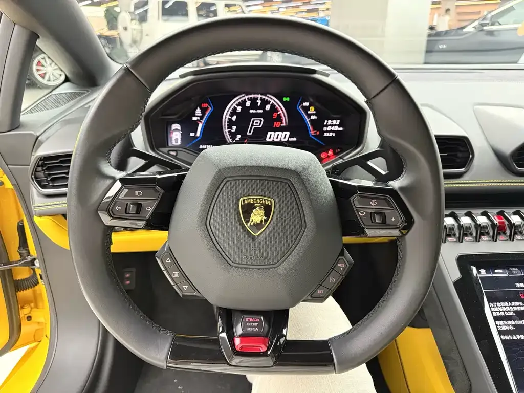 Lamborghini Huracan — фото 5
