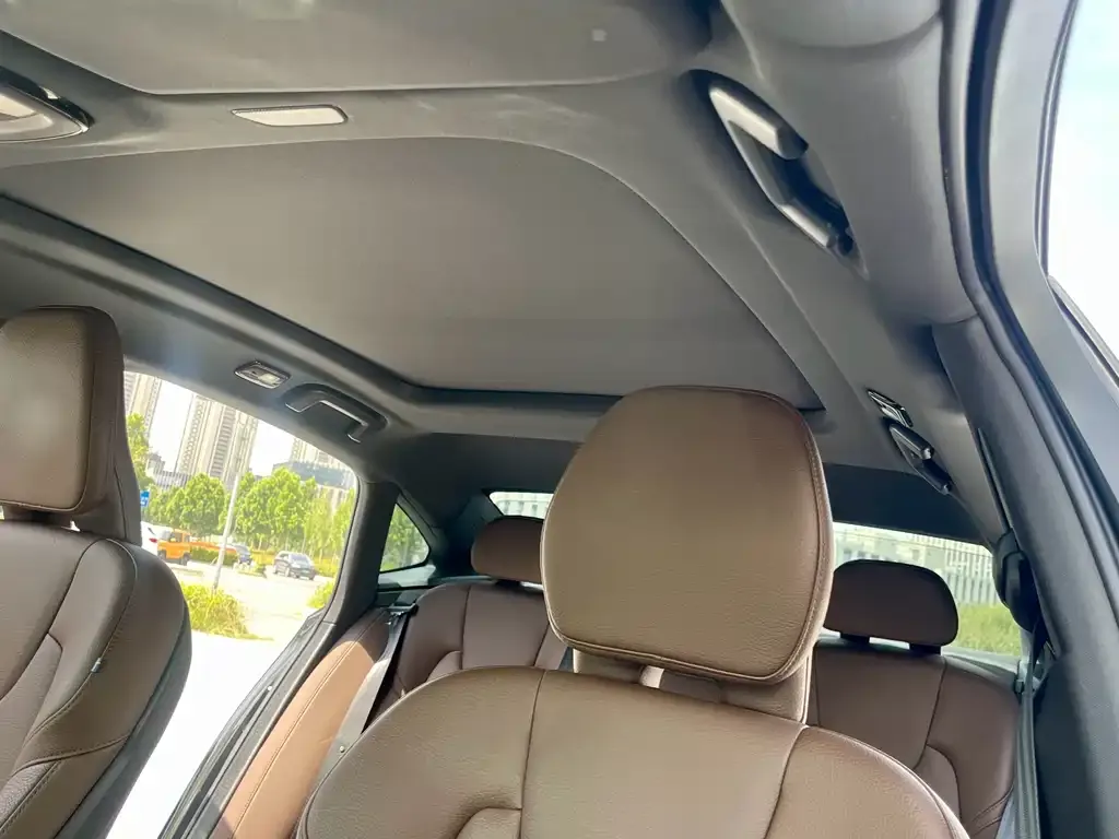 Volvo S90 — фото 2