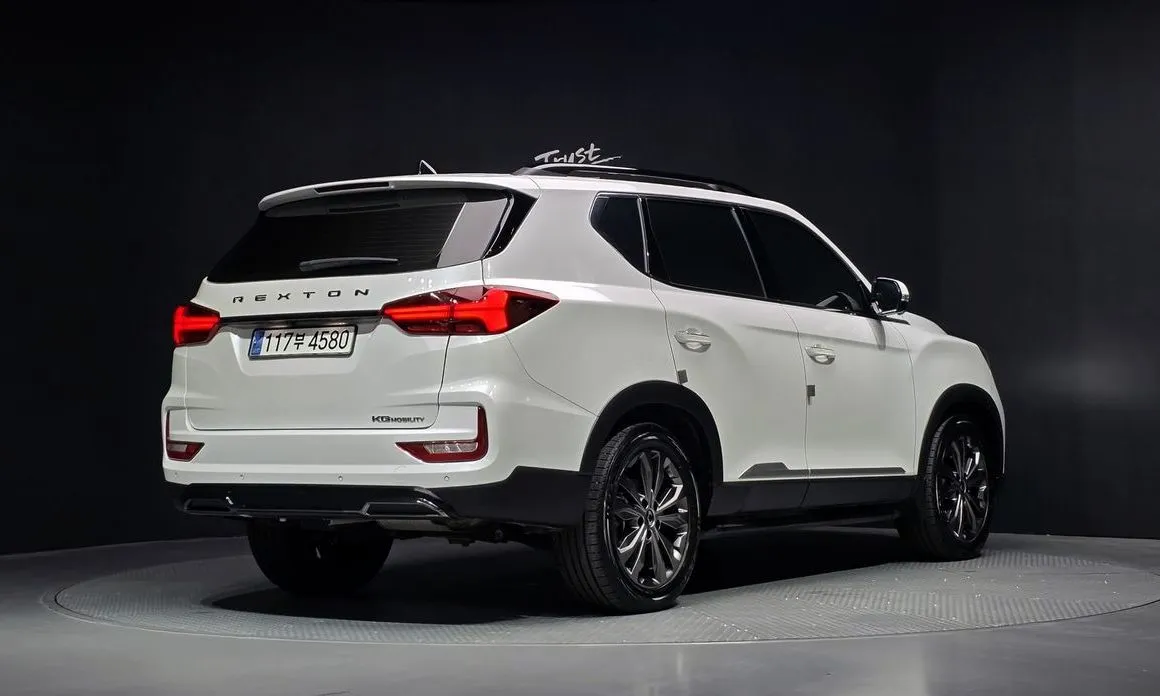 KG Mobility (Ssangyong) Rexton 2024 из KR, фото 3