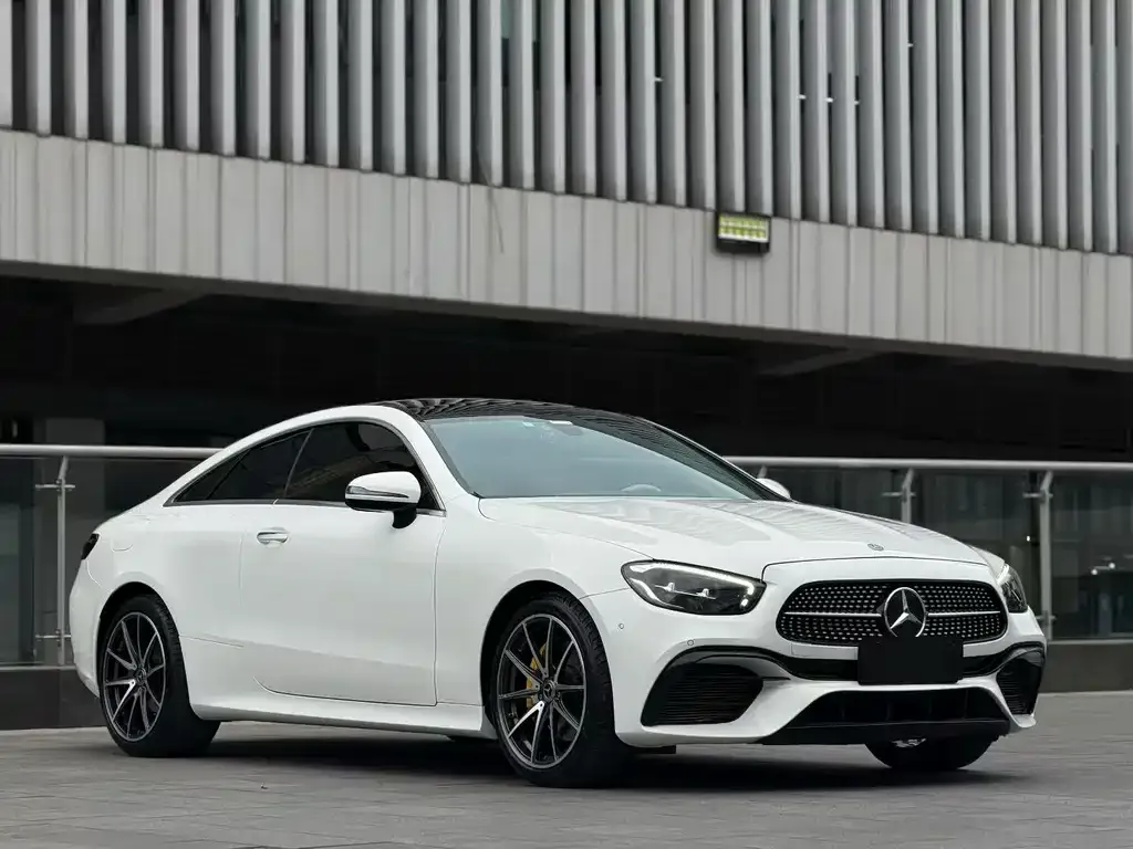 Mercedes-Benz E-Class (Import) — фото 2