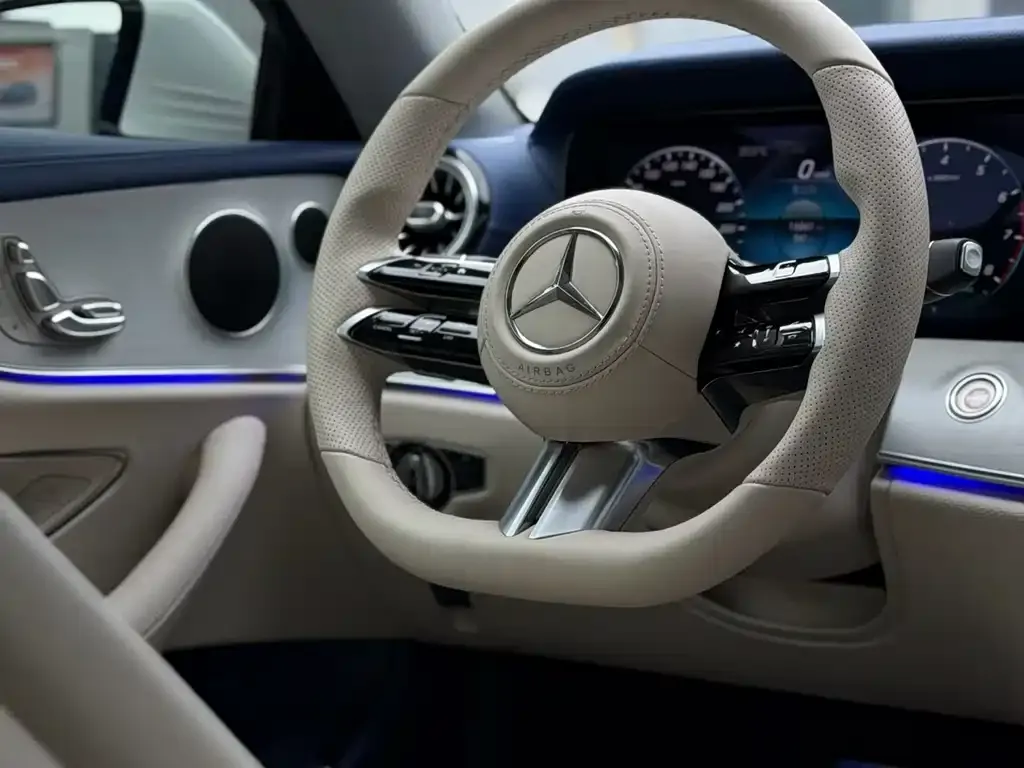 Mercedes-Benz E-Class (Import) — фото 3