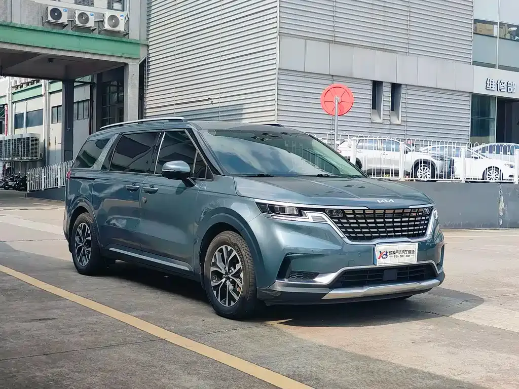 Kia Carnival 2023 из CN, фото 10