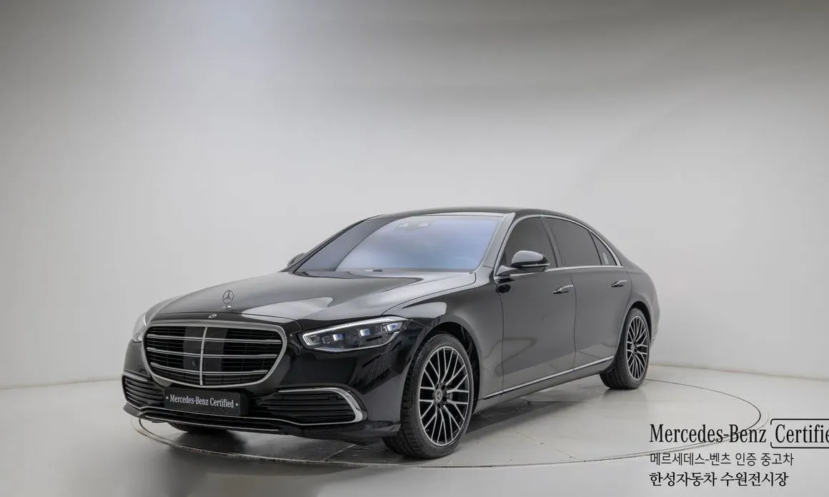 Mercedes-Benz S-Class — фото 1