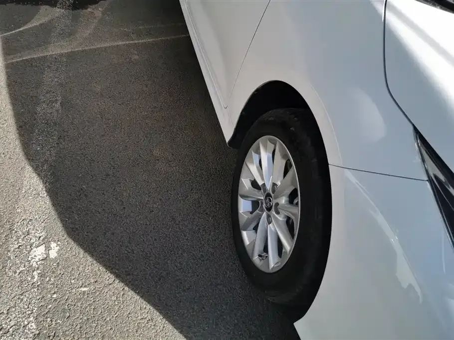 Toyota Corolla 2021 из CN, фото 10