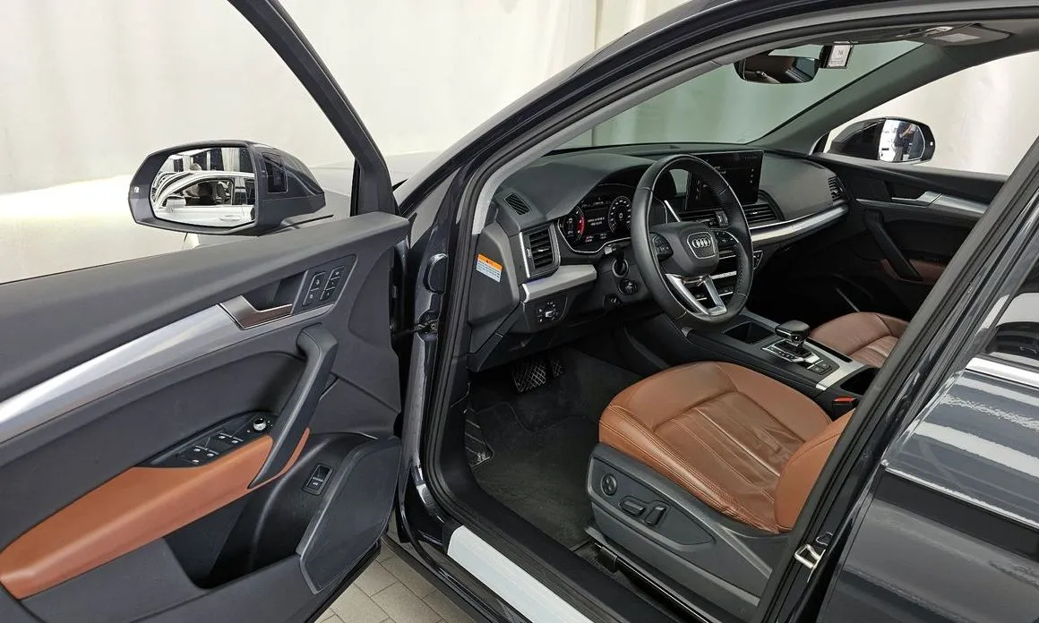 Audi Q5 2021 из KR, фото 5