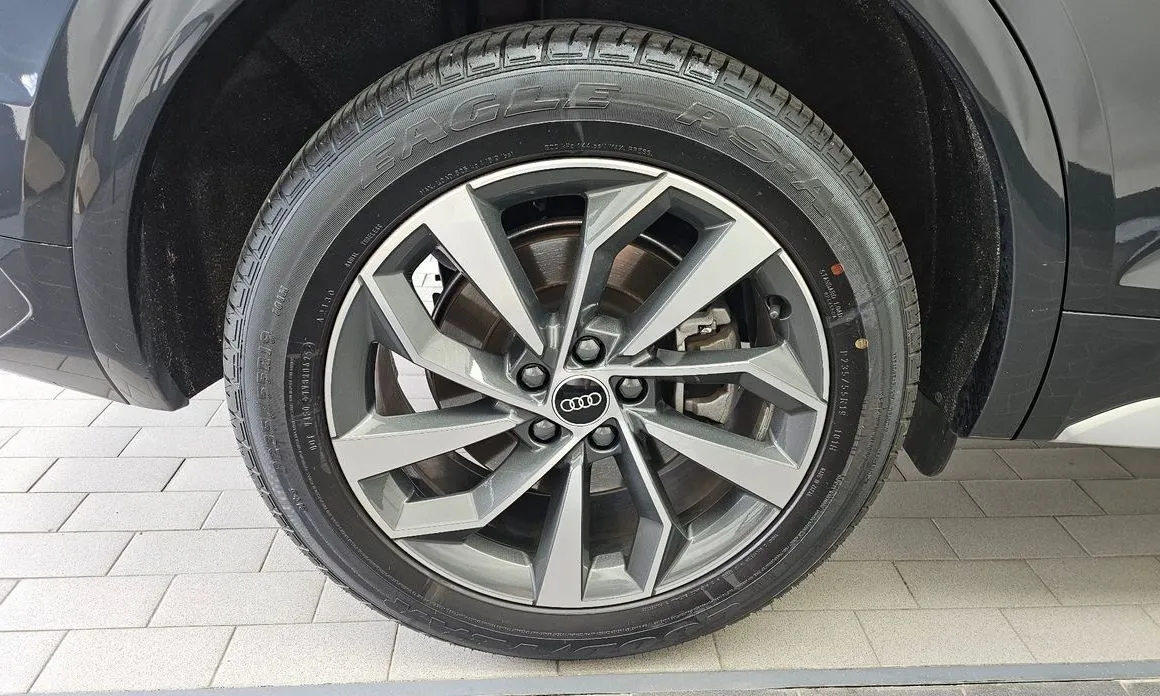 Audi Q5 2021 из KR, фото 10