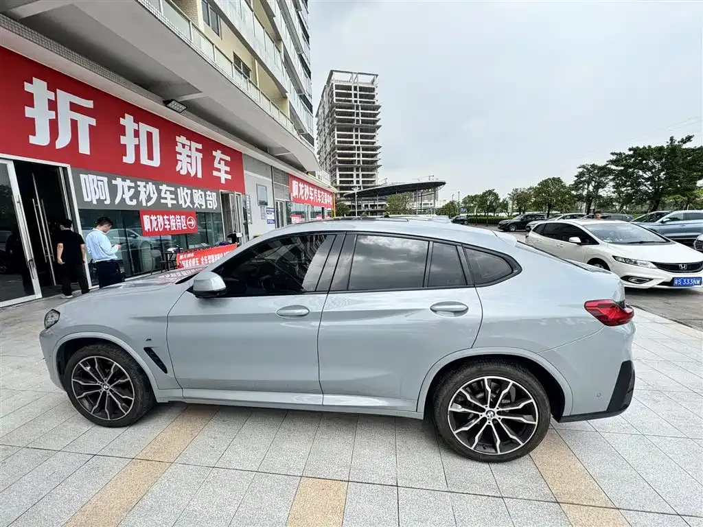 BMW X4 2022 из CN, фото 9