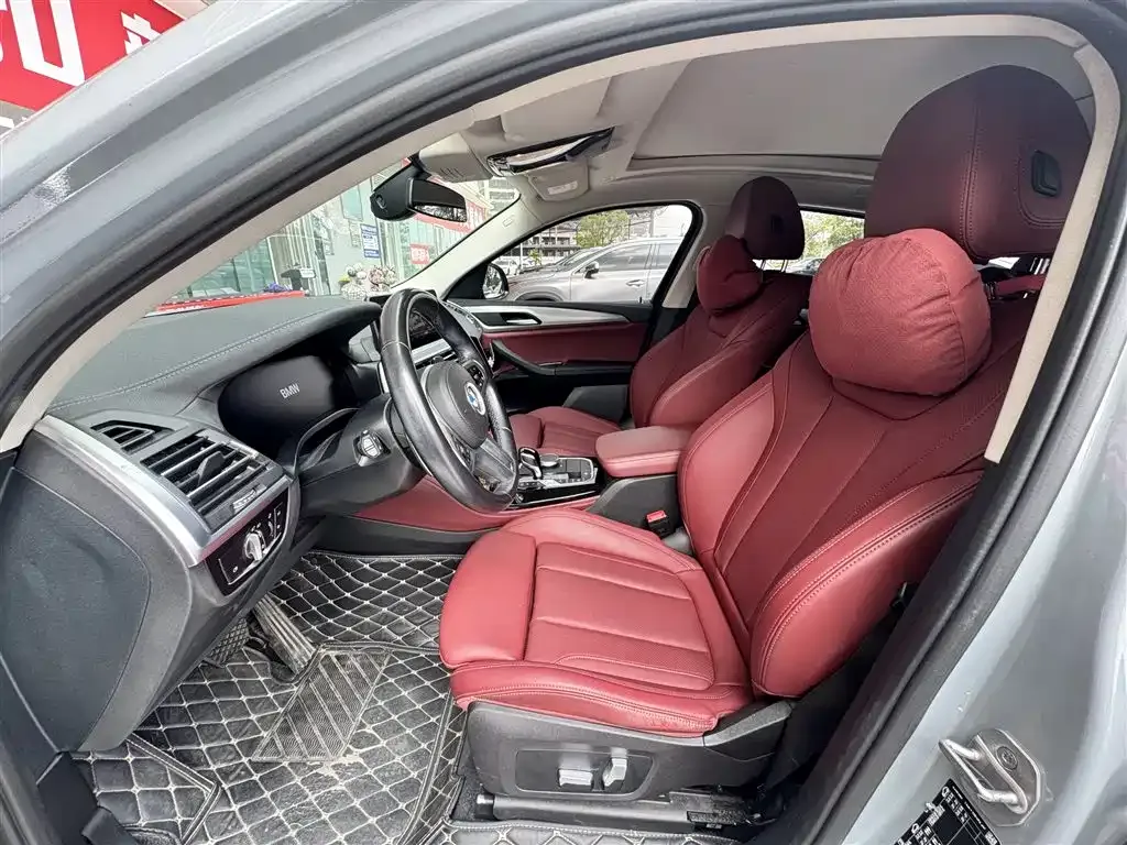 BMW X4 2022 из CN, фото 2