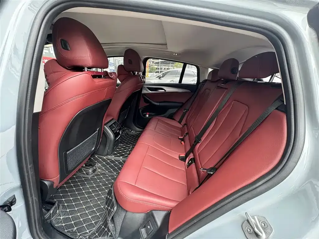 BMW X4 2022 из CN, фото 4