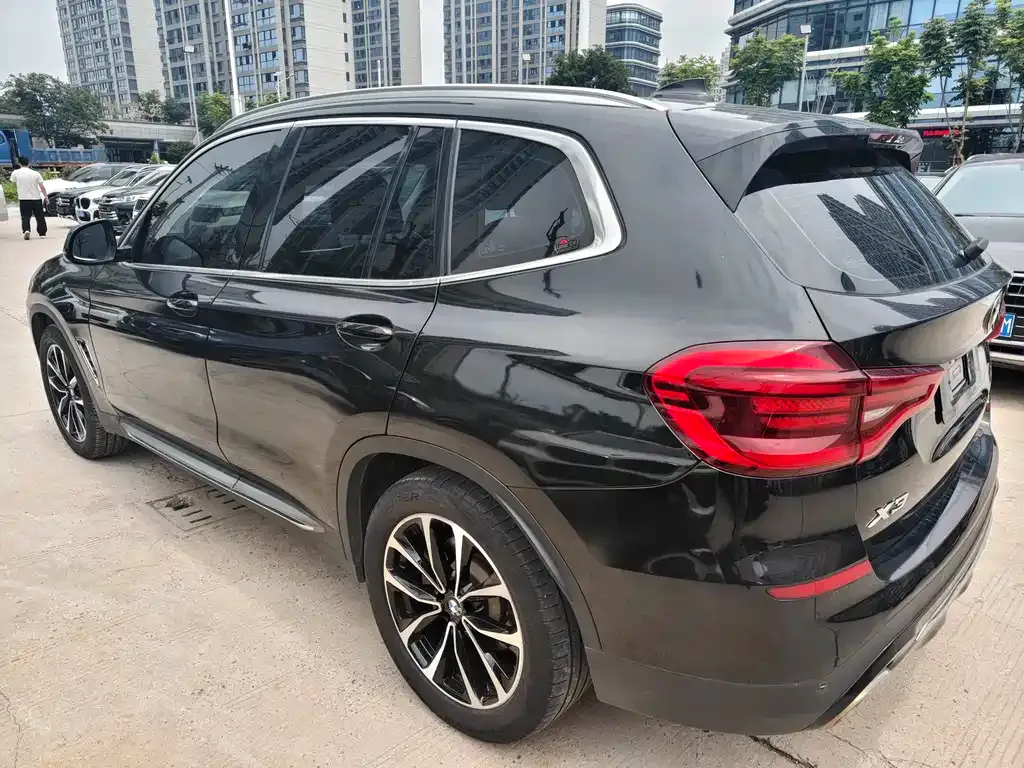 BMW X3 2021 из CN, фото 8