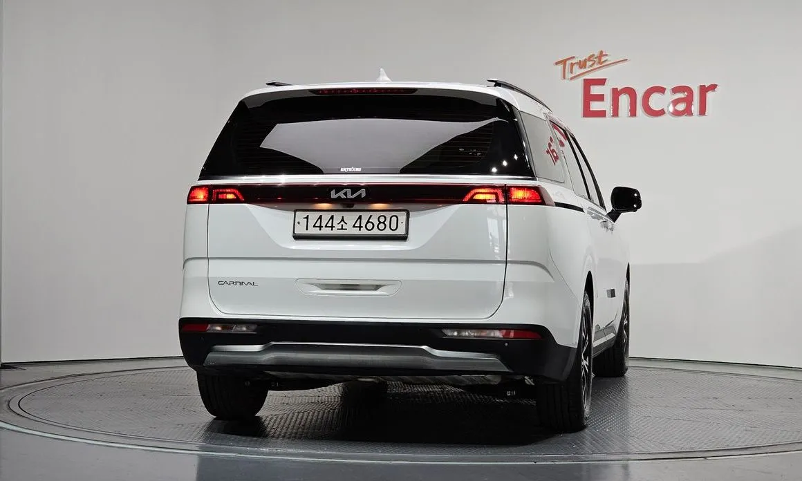 Kia Carnival 2023 из KR, фото 3