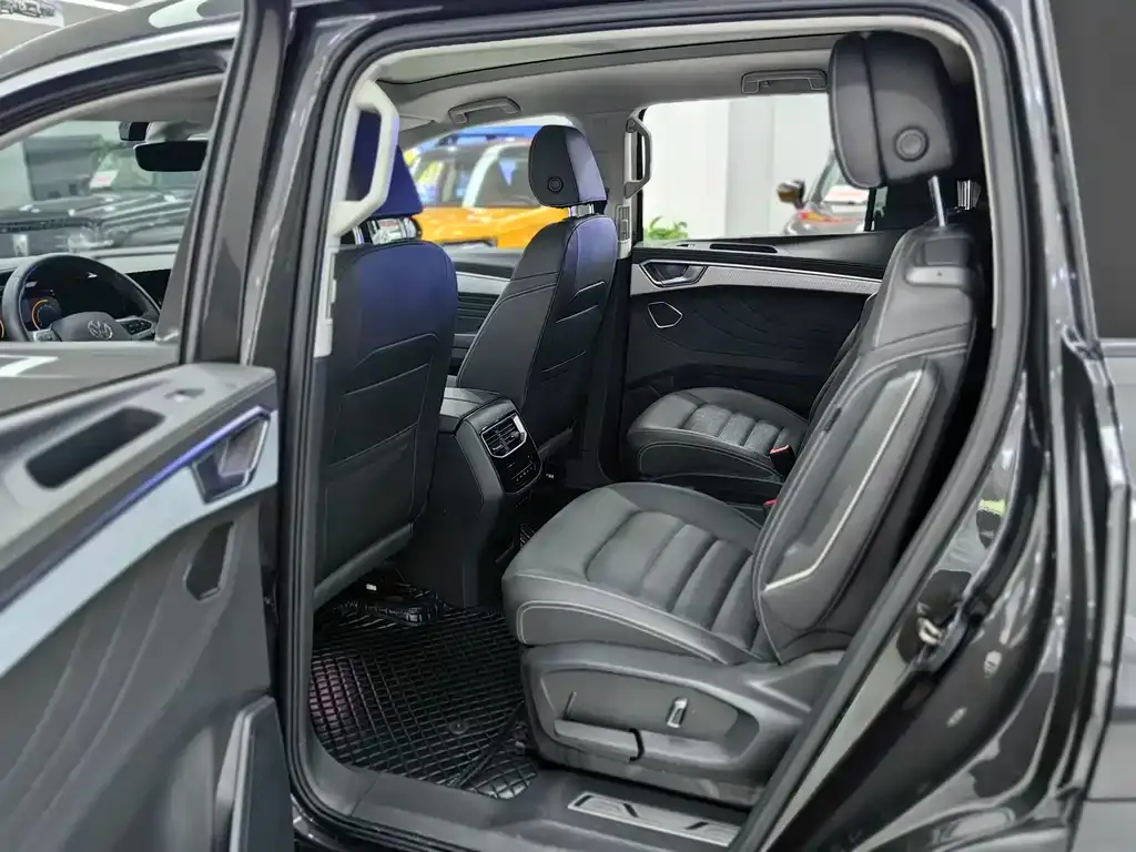 Volkswagen Talagon — фото 6
