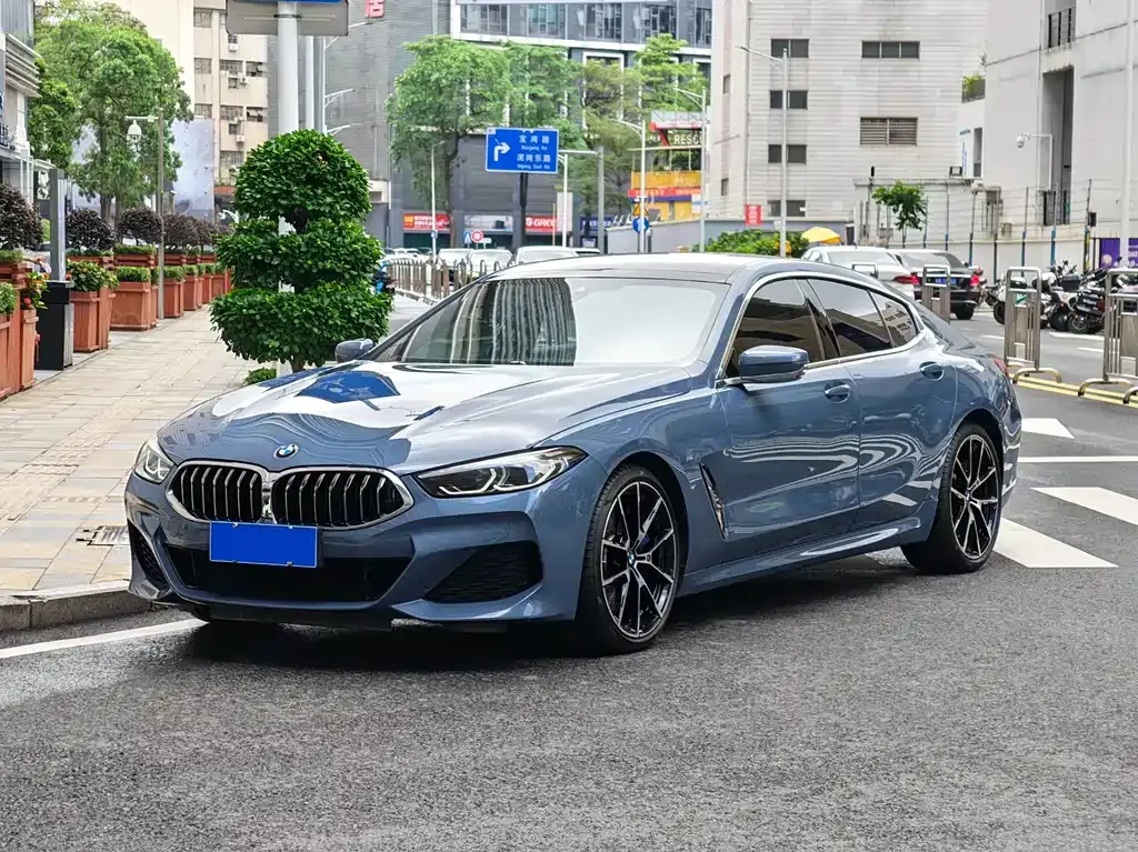 BMW 8 Series