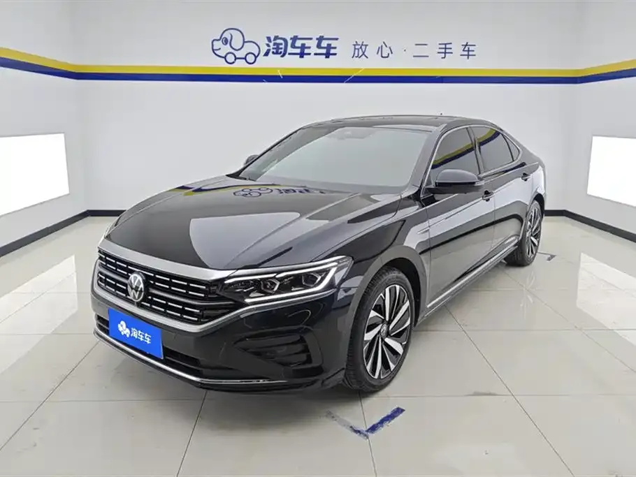 Volkswagen Passat — фото 1