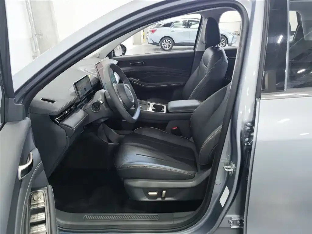 Baojun Yunhai 2026 из CN, фото 7