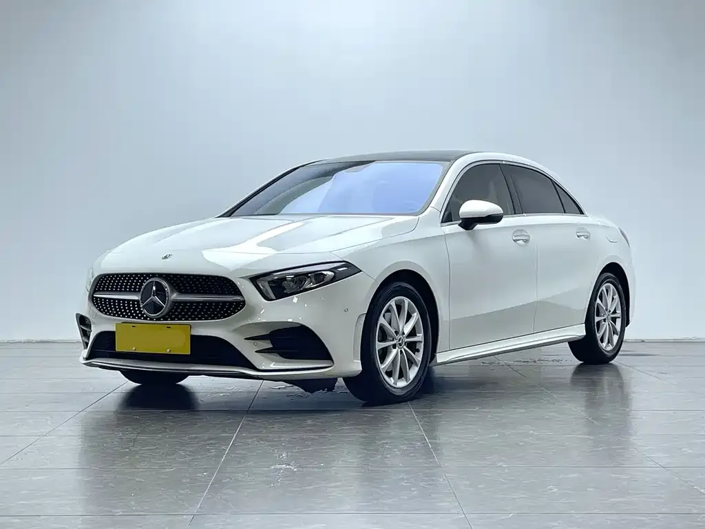 Mercedes-Benz A-Class — фото 1
