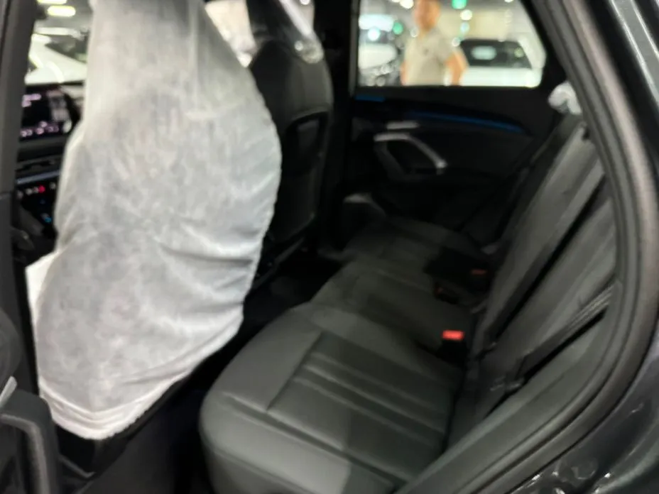 Audi Q5 2025 из KR, фото 9