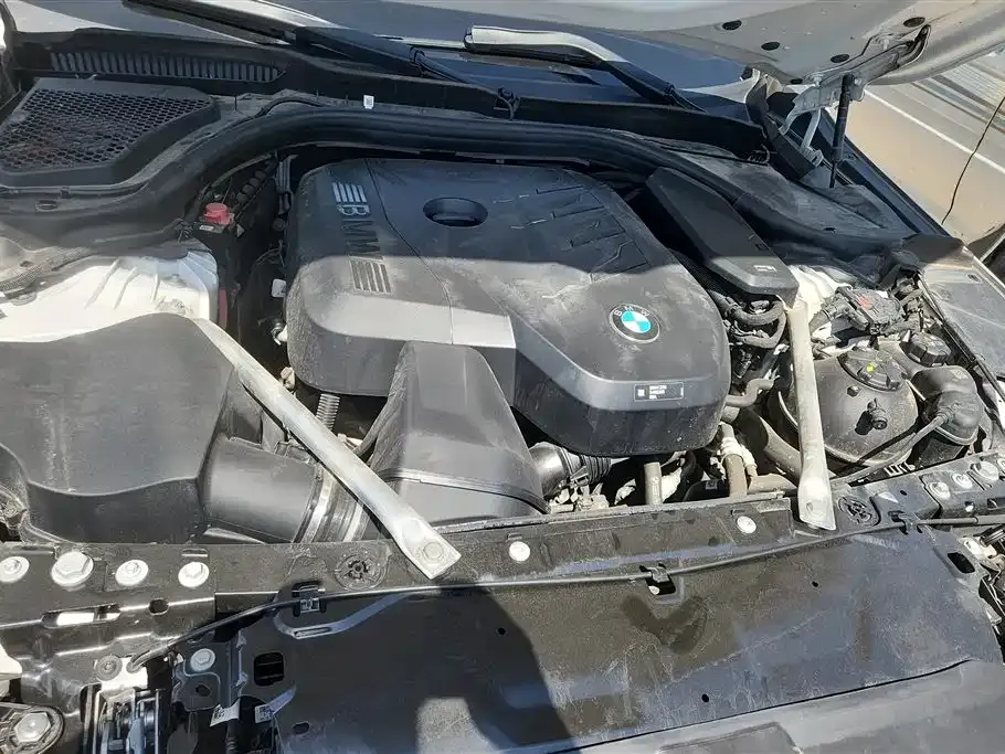 BMW 5 Series — фото 10