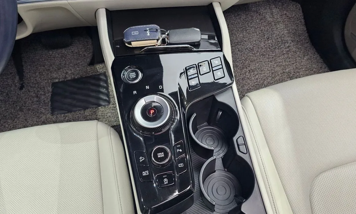 Kia Sportage — фото 9