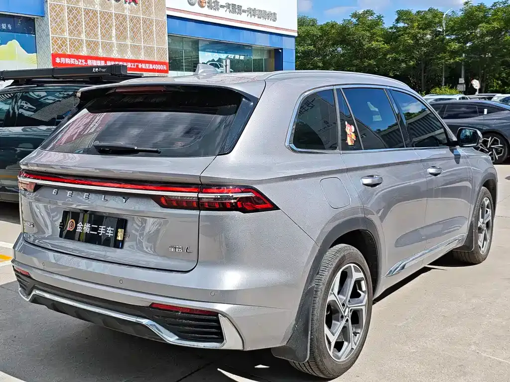 Geely Xingyue L — фото 10