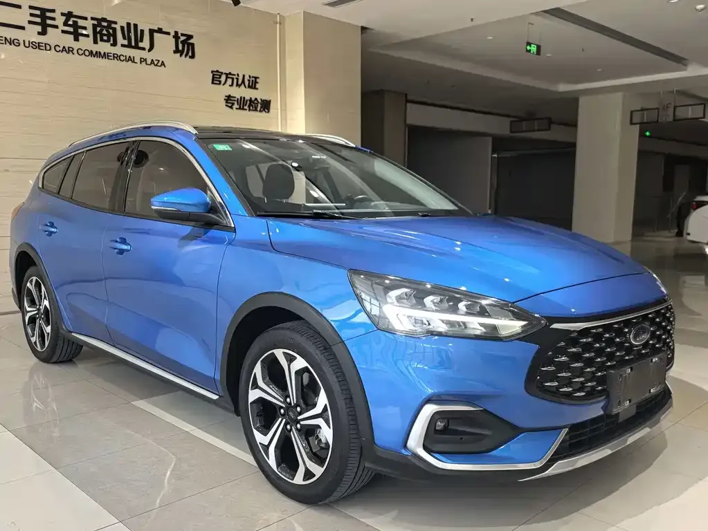 Ford Focus 2021 из CN, фото 3