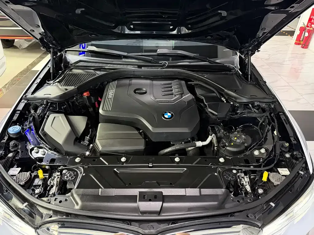 BMW 3 Series — фото 10