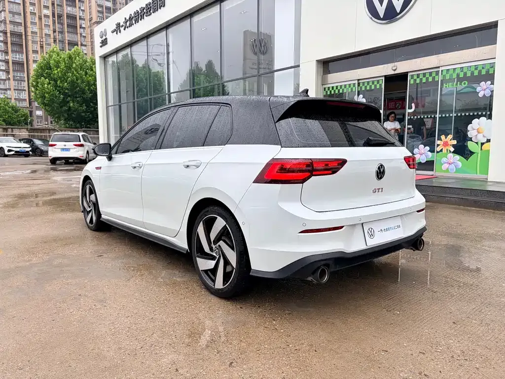 Volkswagen Golf GTI 2024 из CN, фото 10