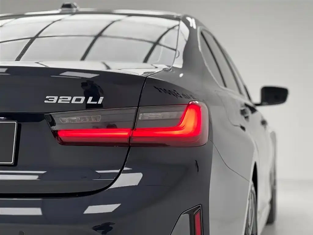 BMW 3 Series — фото 10