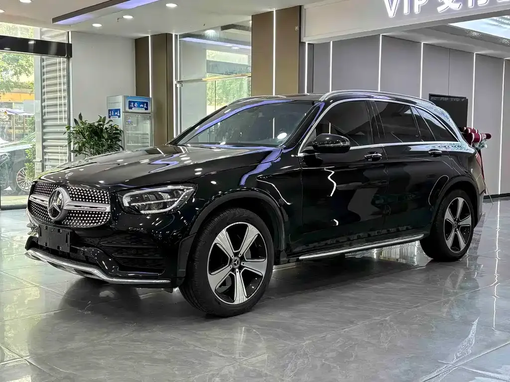 Mercedes-Benz GLC — фото 1
