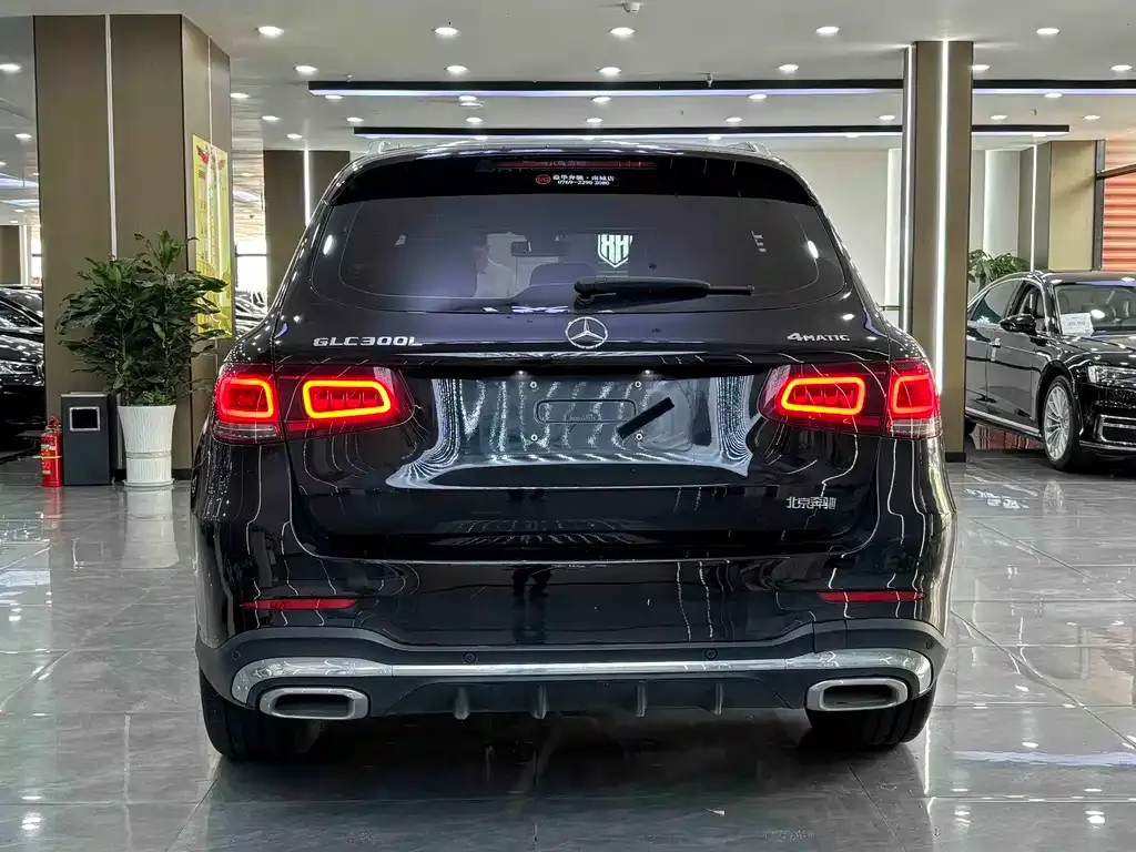 Mercedes-Benz GLC — фото 10