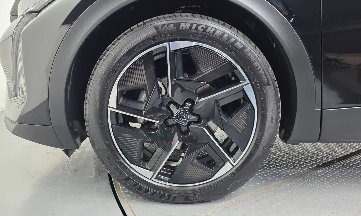 Peugeot 408 2023 из KR, фото 10